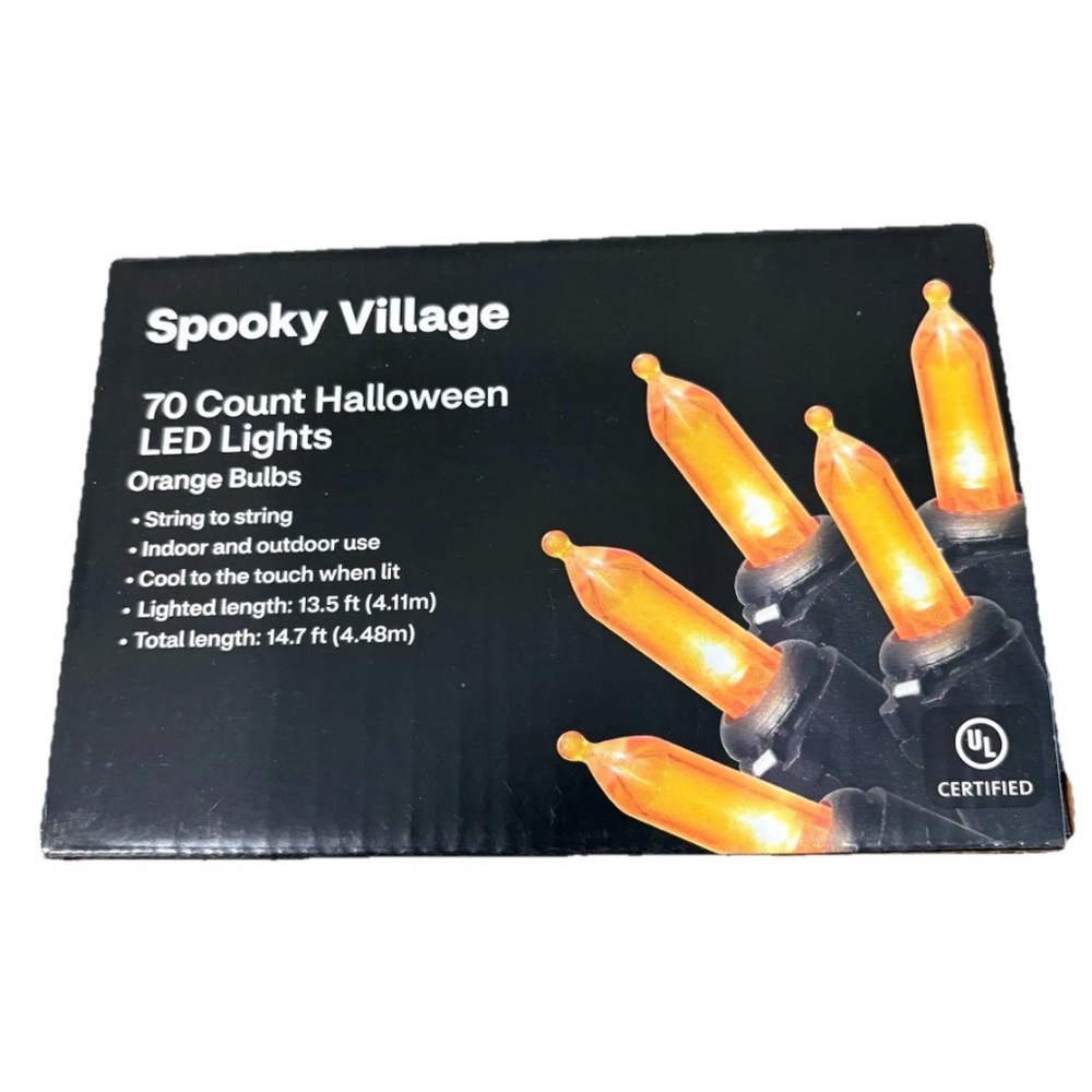 Unused Spooky village 70 Count HalloweenLED Orange Lights (14.7 Total Feet)